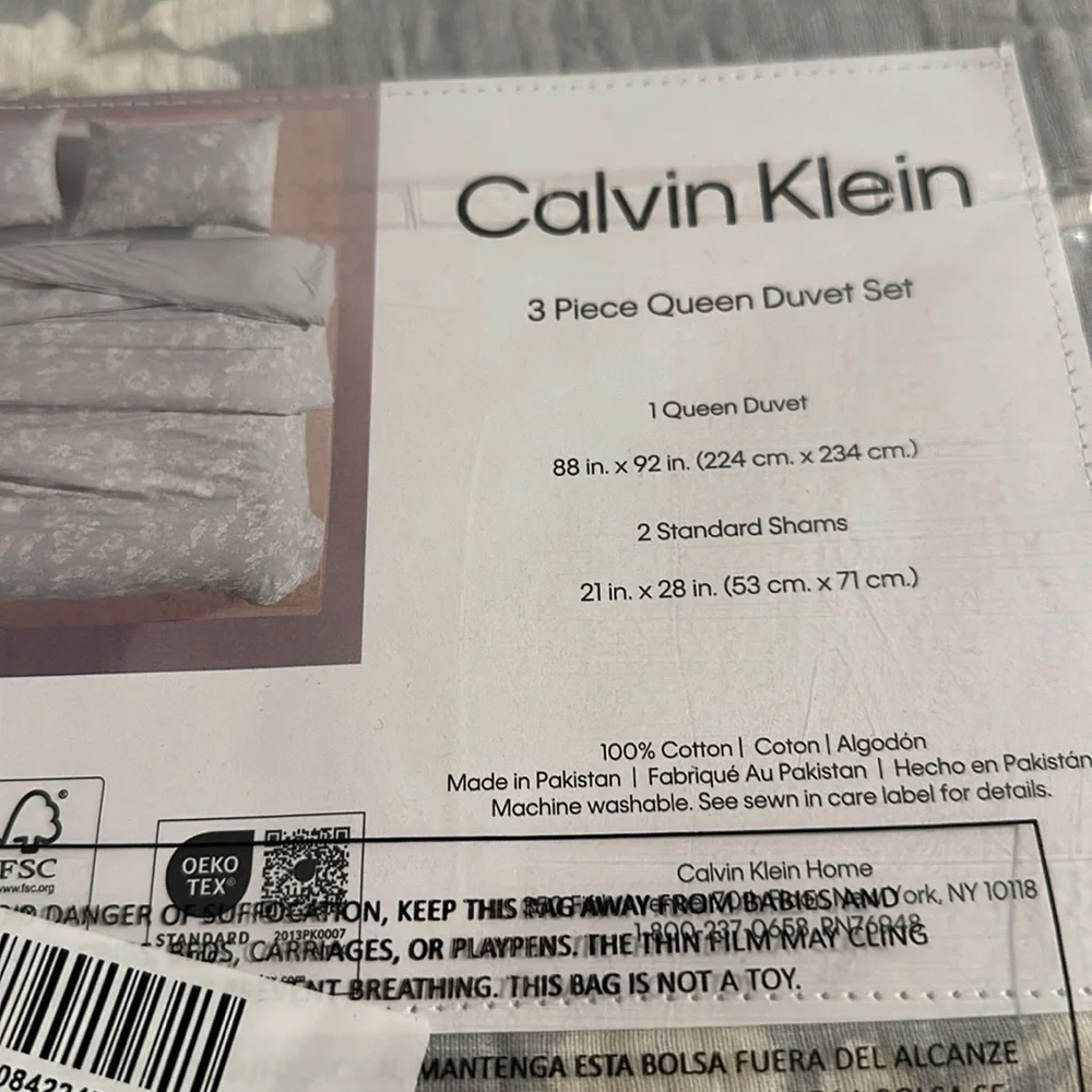 Calvin Klein Eternity Floral Cotton Reversible Duvet Set Queen